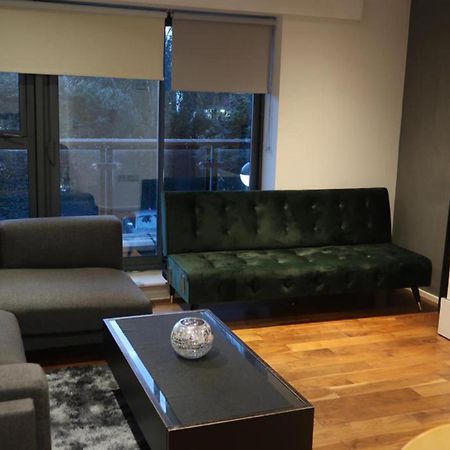 Immaculate 1-Bed Apartment In London Eksteriør billede